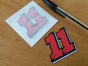 Mathew Scholtz Race Número 11 (par muy pequeño) - VENDEDOR DEL REINO UNIDO - Imagen 1 de 1