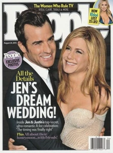 People Aug 24, 2015 JENNIFER ANISTON-JUSTIN THEROUX-HENRY CAVILL-KYRA SEDGWICK - Picture 1 of 3