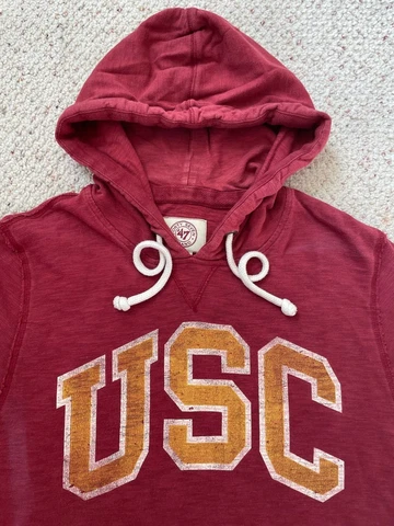 USC TROJANS red Hoodie pullover Men L '47 brand Excellent Condition worn once Cover