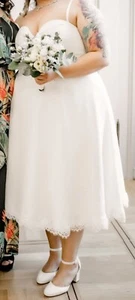Weiße Brautkleid/Hochzeitskleid Cecile Hochzeitszentrum, Gr. 50 - Bild 1 von 5