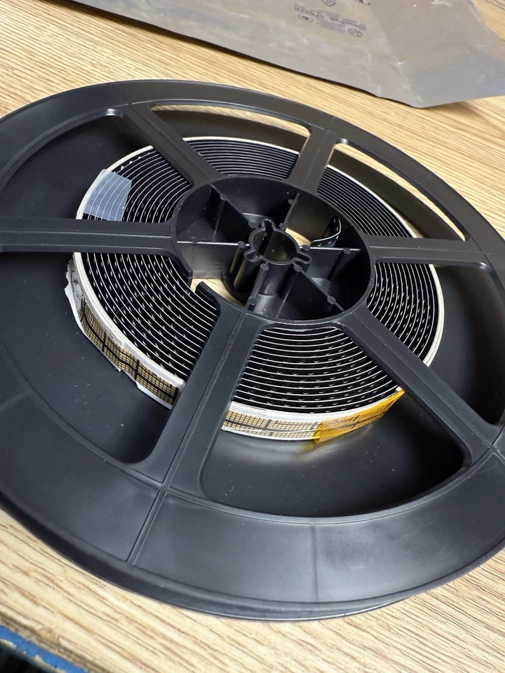 Carrete completo Texas Instruments REF5025AIDGKT referencia de voltaje de precisión IC 250 piezas Foto 1 de 4