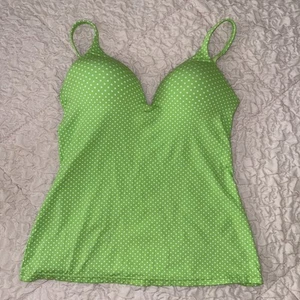 Body von Victoria’s Secret Ipex ärmelloses Cami Tanktop Gr. 34B integrierter BH - Bild 1 von 6