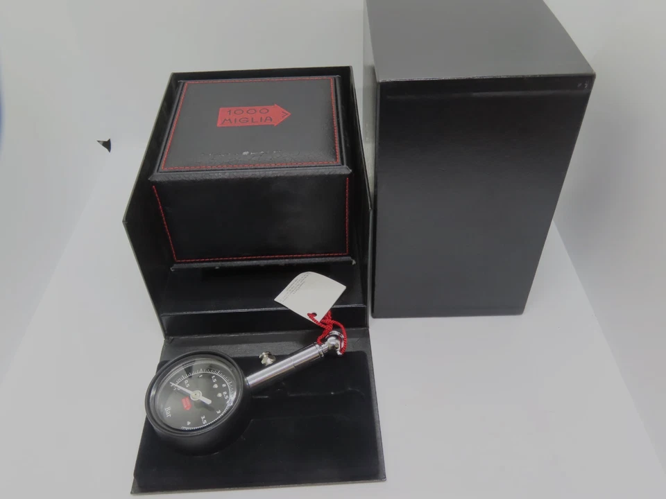 Chopard Mille Miglia Box Air pressure gauge - Image 1 of 4