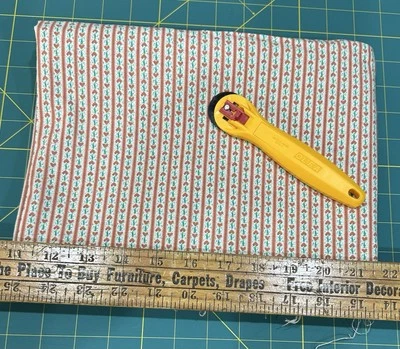 Tela de algodón vintage 1987 Country Classics corazones a rayas vendida BTHY Foto 1 de 4