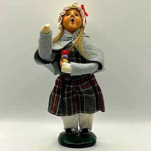 Byers Choice 2000 The Carolers Chica Tradicional con Juguete Cascanueces - Imagen 1 de 7