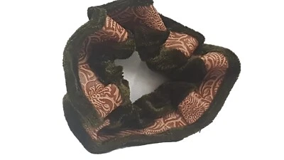 GREEN Velvet Embossed Leather Elastic Party Hair Band Ponytail Scrunchie Tie - Image 1 of 3