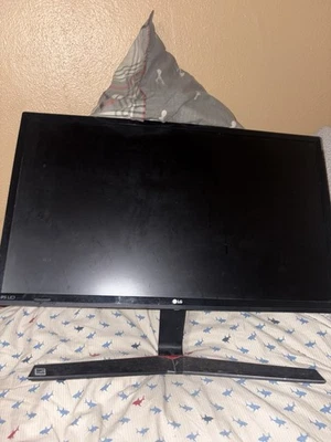 lg gaming monitor 24 inch Full IPS Display - Image 1 of 3