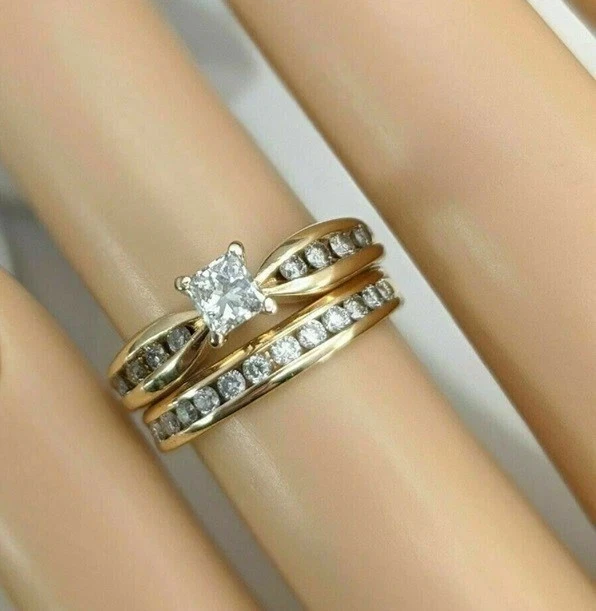 1.50 Ct Princess Cut Lab-Created Diamond 14k Yellow Gold Plated Bridal Ring Set - Image 1 of 4