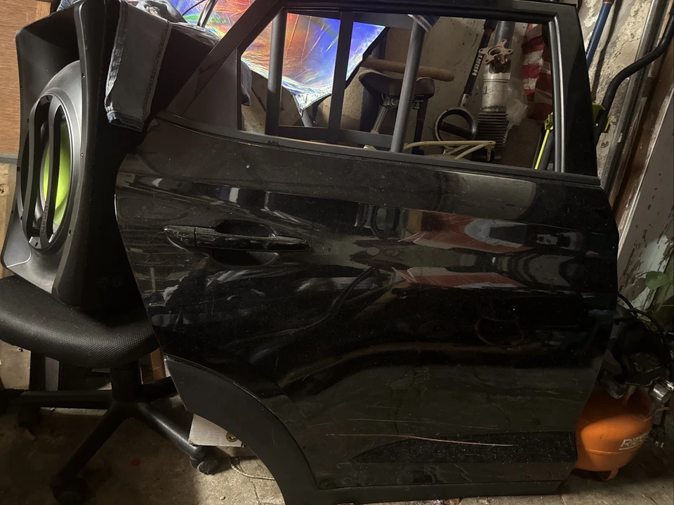 Passenger Rear Side Door With Privacy Tint Glass Fits 16-21 TUCSON 317437 - Image 1 of 4