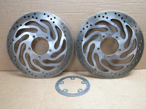 Triumph Bonneville T120 2016 4,220 miles front brake disc rotors pair (11709) - Picture 1 of 11