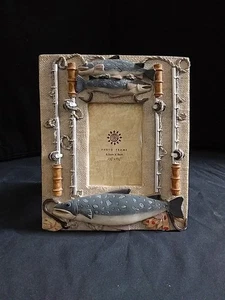 Fishing Photo Frame 2 1/2" X 3 1/2" - Picture 1 of 8
