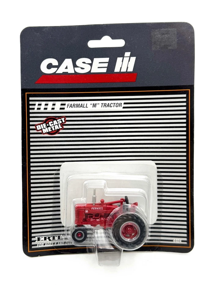 Tractor Farmall M 1/64 con frente estrecho Foto 1 de 1