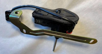 Motor eléctrico faro derecho Mercedes-Benz - 126-820-90-42 - para MBZ 300SE y más Foto 1 de 4