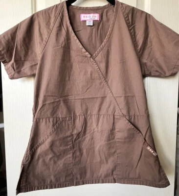 Blusa Médica Koi by Kathy Peterson Katelyn Envoltura Simulada Extra Pequeña Estilo Marrón #107 Foto 1 de 4