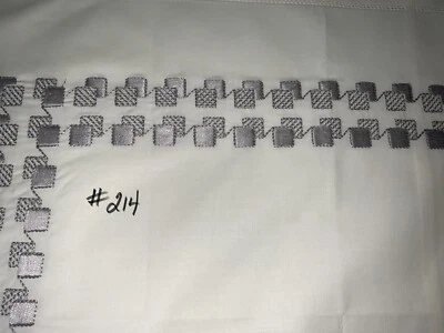 (#213) NUEVO TOCADOR PRATESI~RARO~BLANCO CON CUADRADOS BORDADOS GRISES~ORG $175! Foto 1 de 4