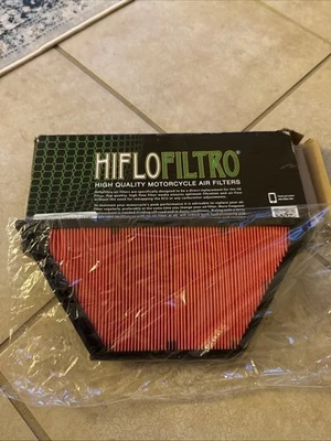 Filtro de aire Hiflo 2916 para Kawasaki Foto 1 de 2