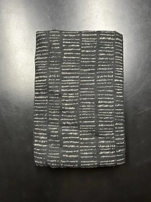 单修复硬件 Allali 提花 XL King Lounger Sham 黑色雾 — 第 1/4 张图片