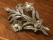 and pearl inset brooch. Antique solid hallmarked silver marcasite