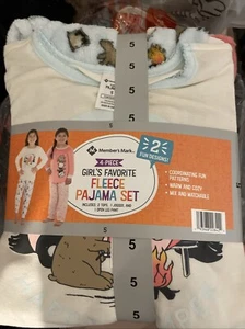 Member's Mark Girl's 2 Long Sleeve & 2 Pants Favorite 4-Piece Fleece Pajama Set - Picture 1 of 2