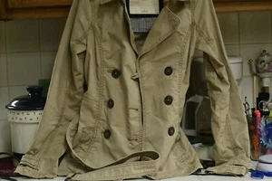 ABERCROMBIE KIDS GIRL JACKET size LARGE authentic Tan - Picture 1 of 6