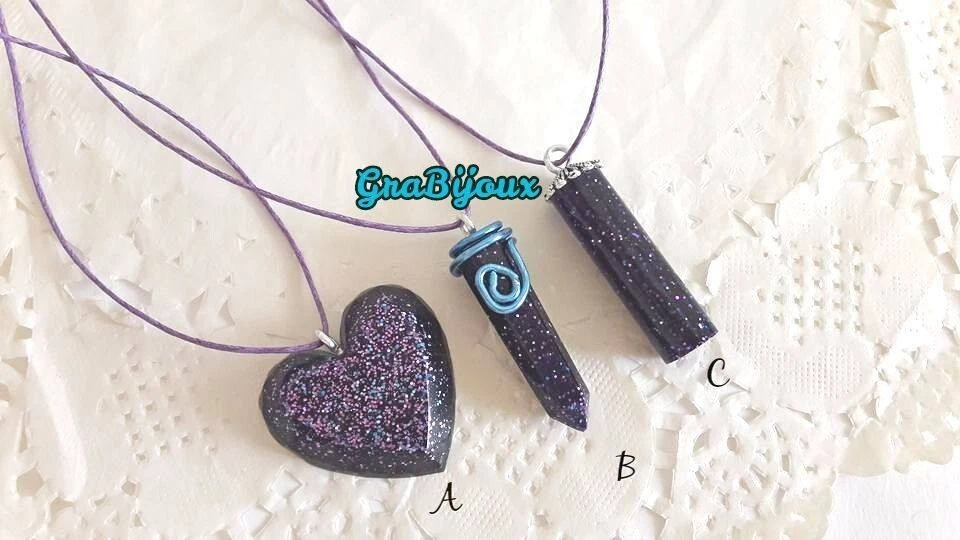 Collana ciondolo resina cuore nero glitter multicolor mod A - Immagine 1 di 1