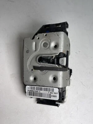 Jeep Compass 2008 08 actuador de bloqueo de puerta de pasajero delantero derecho derecho  Foto 1 de 4