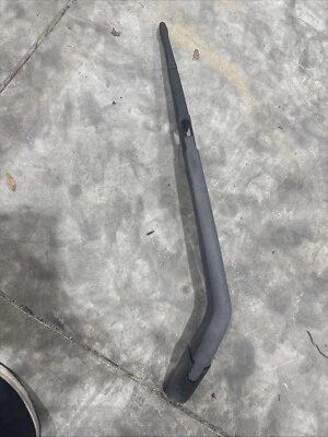 Limpiaparabrisas trasero Dodge Journey 2011-2019 usado OEM Foto 1 de 3