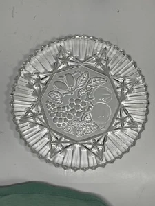 11 inch hors d’oeuvre / Serving tray Cake Plate  - Picture 1 of 2