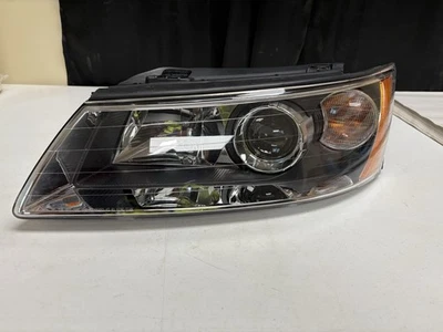 2006 to 2008 Hyundai Sonata Left Driver LH Side Headlight Halogen Oem - Image 1 of 4