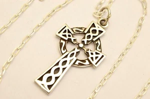 925 Sterling Silver Celtic Cross with Sterling Silver Chain 18"(45 cm), 6 g     - Picture 1 of 11