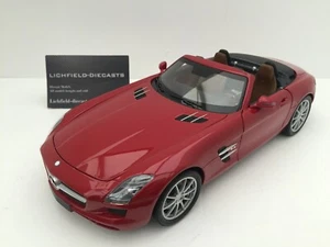 Minichamps 1:18 MERCEDES-BENZ SLS AMG ROASTER 2011 IN METALLIC RED VERY RARE! - Picture 1 of 11