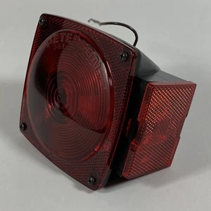 NOS Vintage Peterson V440 Stop, Turn & Tail Red Taillight Light - Picture 1 of 14