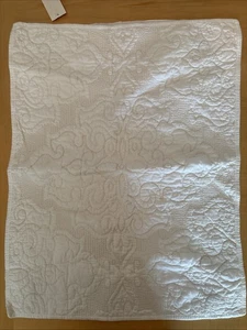 Martha Stewart Sham Standard Gilded Age 20 x 27 White Cotton Reversible Quilted - Picture 1 of 8