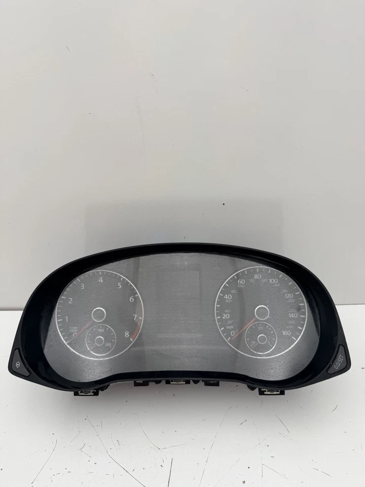 Volkswagen Passat 2012 velocímetro panel OEM B286-12 Foto 1 de 4