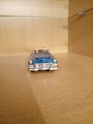 CADILLAC ELDORADO DINKY TOYS ref 131 BLEU - Photo 1/4
