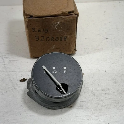 Nuevo 1960,S OEM GM 3202088 AMC Rambler Ambassador Medidor de Combustible Nuevo de Lote Antiguo Foto 1 de 4