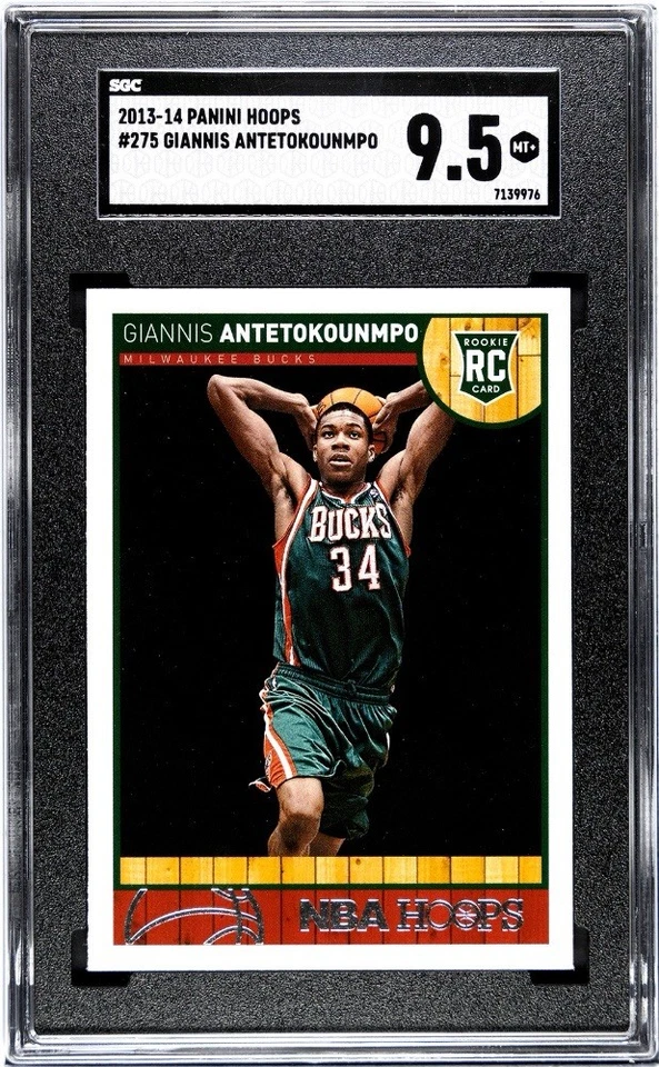 2013-14 Panini Hoops #275 Giannis Antetokounmpo RC, SGC 9,5 Foto 1 de 1