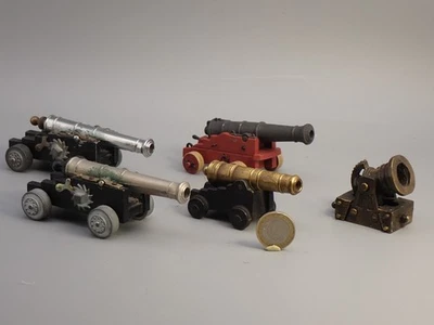 PLOMB ET DIVERS    5 CANONS DE MARINES ET BOMBARDE - Photo 1/4