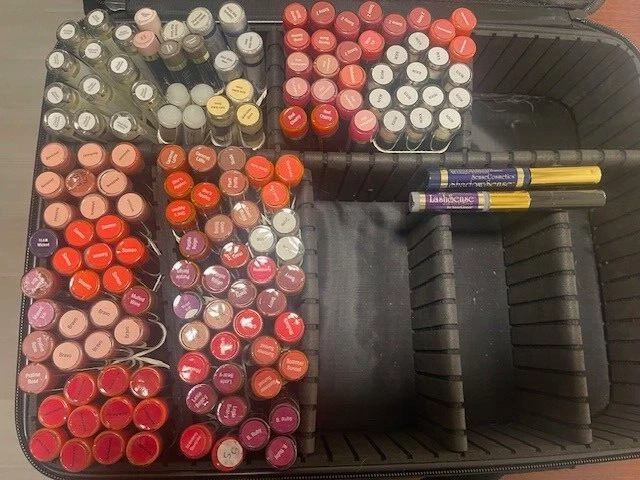 HUGE LipSense Bulk FINAL Sale!!! READ Description - Image 1 of 1