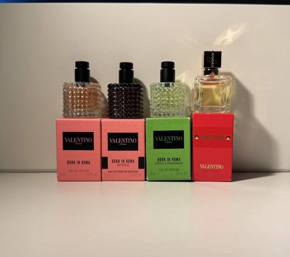 Paquete de 4 perfumes Valentino Foto 1 de 1