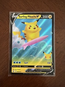 Surfing Pikachu V 008/025 Celebraciones Holo Casi Como Nuevo Envío Rápido  - Imagen 1 de 18