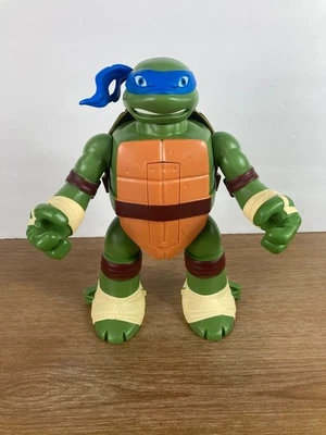 Juego Playmates TMNT 2016 Micro Mutants Leo’s Surprise Attack Foto 1 de 4