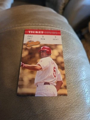 Tachuelas de boleto Fleer Authentix 2003 (PHILLIES) #10 Pat Burrell Foto 1 de 3