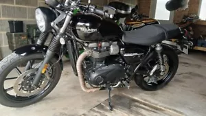 Triumph Street Twin 900cc - Picture 1 of 13
