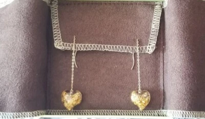 Ross Simons 14k yellow gold Heart flakes stick style threader dangle Earrings - Image 1 of 4