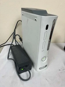 XBOX 360 White Console Only For Parts And Repair Sold As-Is - Picture 1 of 8