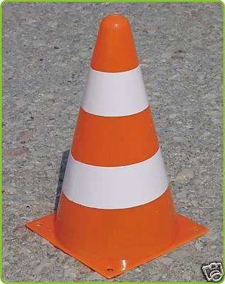 Markierungskegel Pylone Verkehrskegel HÖHE 23cm "in HELL-ORANGE" 10-75