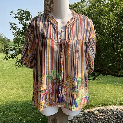 NUEVO CON ETIQUETAS $198 Blusa Johnny Was Calme Adrian Borlas Plisada Volantes PEQUEÑA Muestra Foto 1 de 4