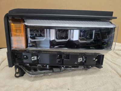 Faro derecho pasajero 81110-60S60 LED Toyota Land Cruiser 2024 2025 OEM Foto 1 de 4