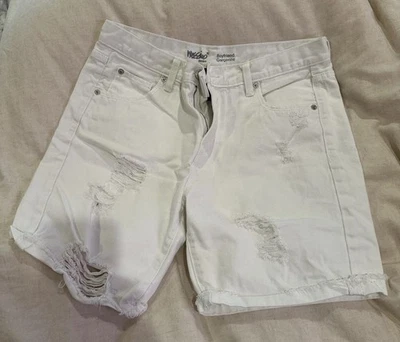Shorts feminino branco Mossimo Boyfriend tamanho 8/29 - Imagem 1 de 2